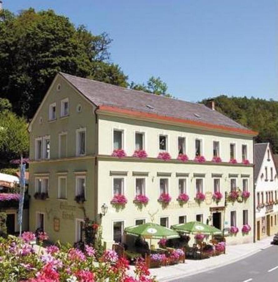 Gasthof & Hotel Goldener Hirsch Bad Berneck im Fichtelgebirge Zewnętrze zdjęcie